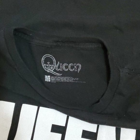 QUEEN WE WILL ROCK YOU T-SHIRT - Picture 6 of 6